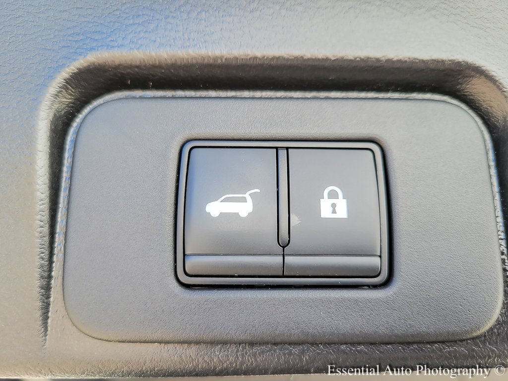 Certified Used 2023 Pearl White Tricoat Nissan SL image 21