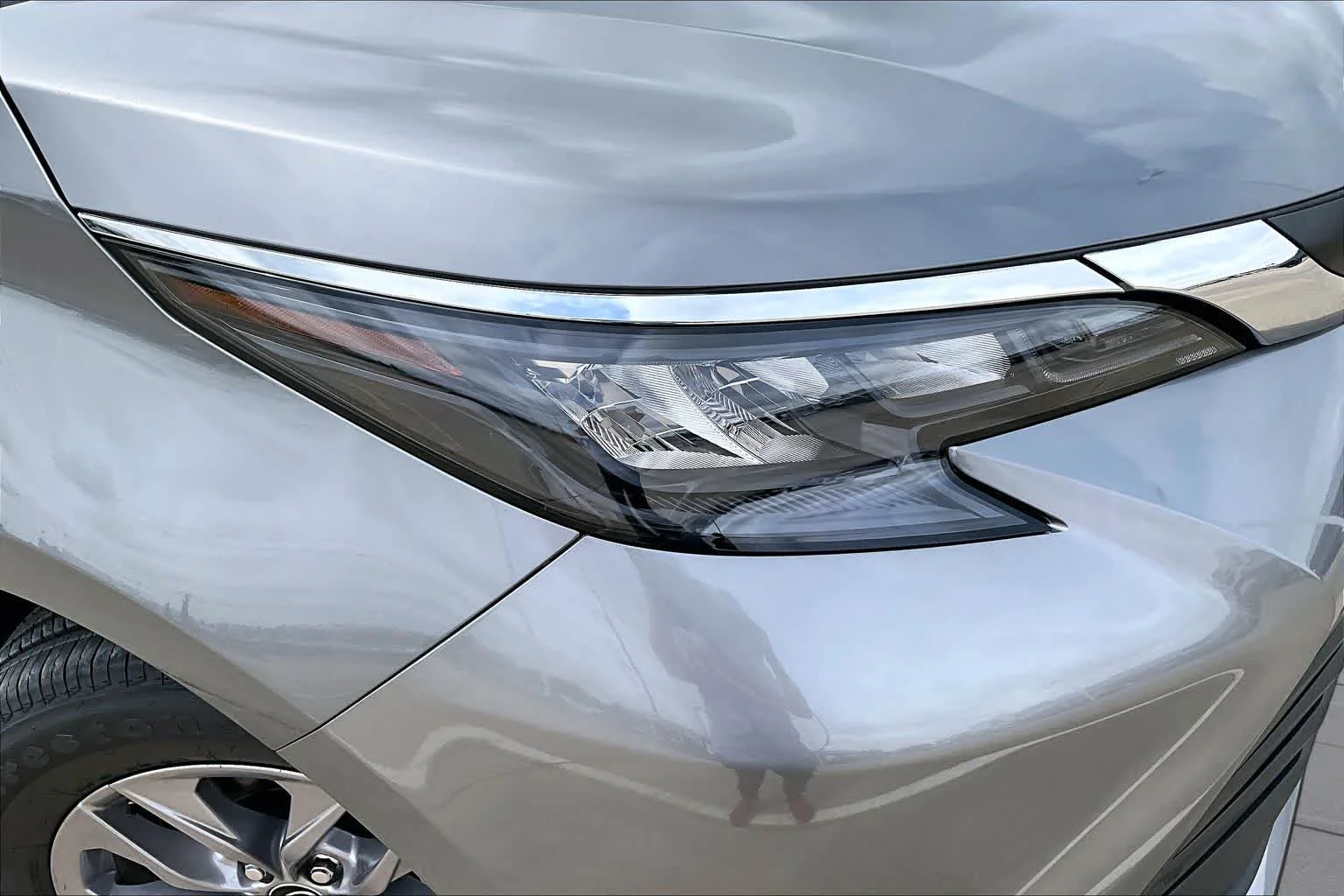 New 2026 Heavy Metal Toyota XLE image 13