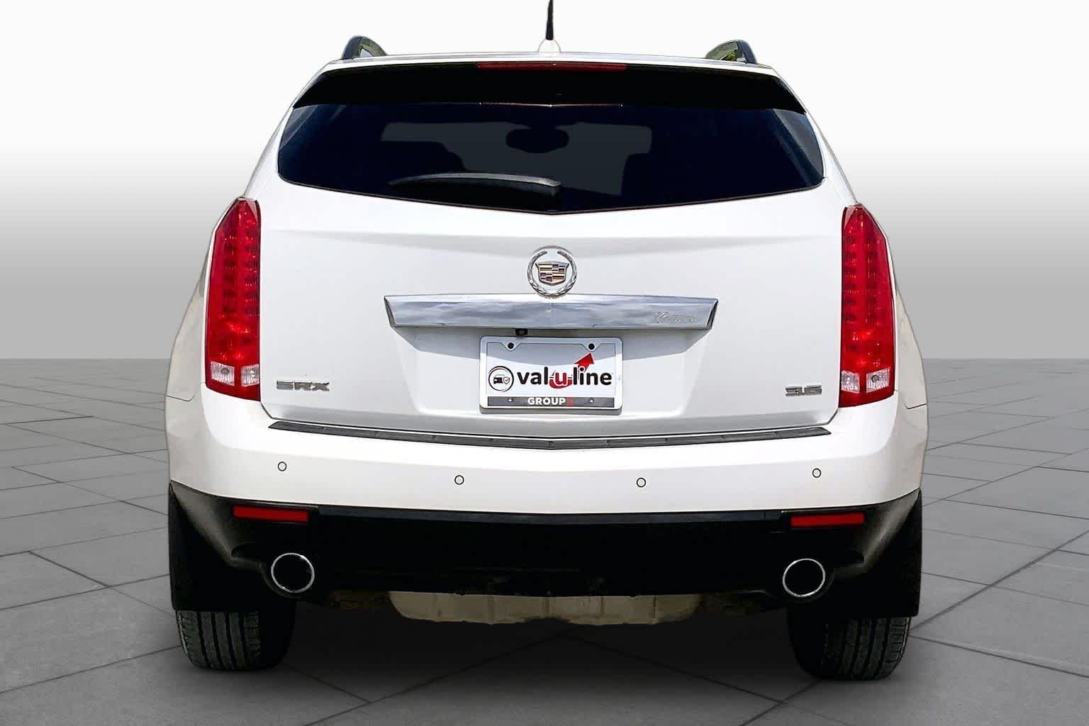 Used 2013 Platinum Ice Tricoat Cadillac Luxury Collection image 5