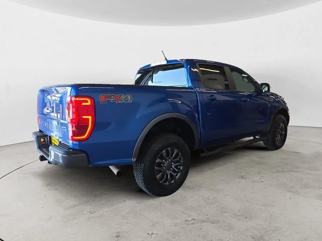 Used 2020 Lightning Blue Metallic Ford Lariat image 5