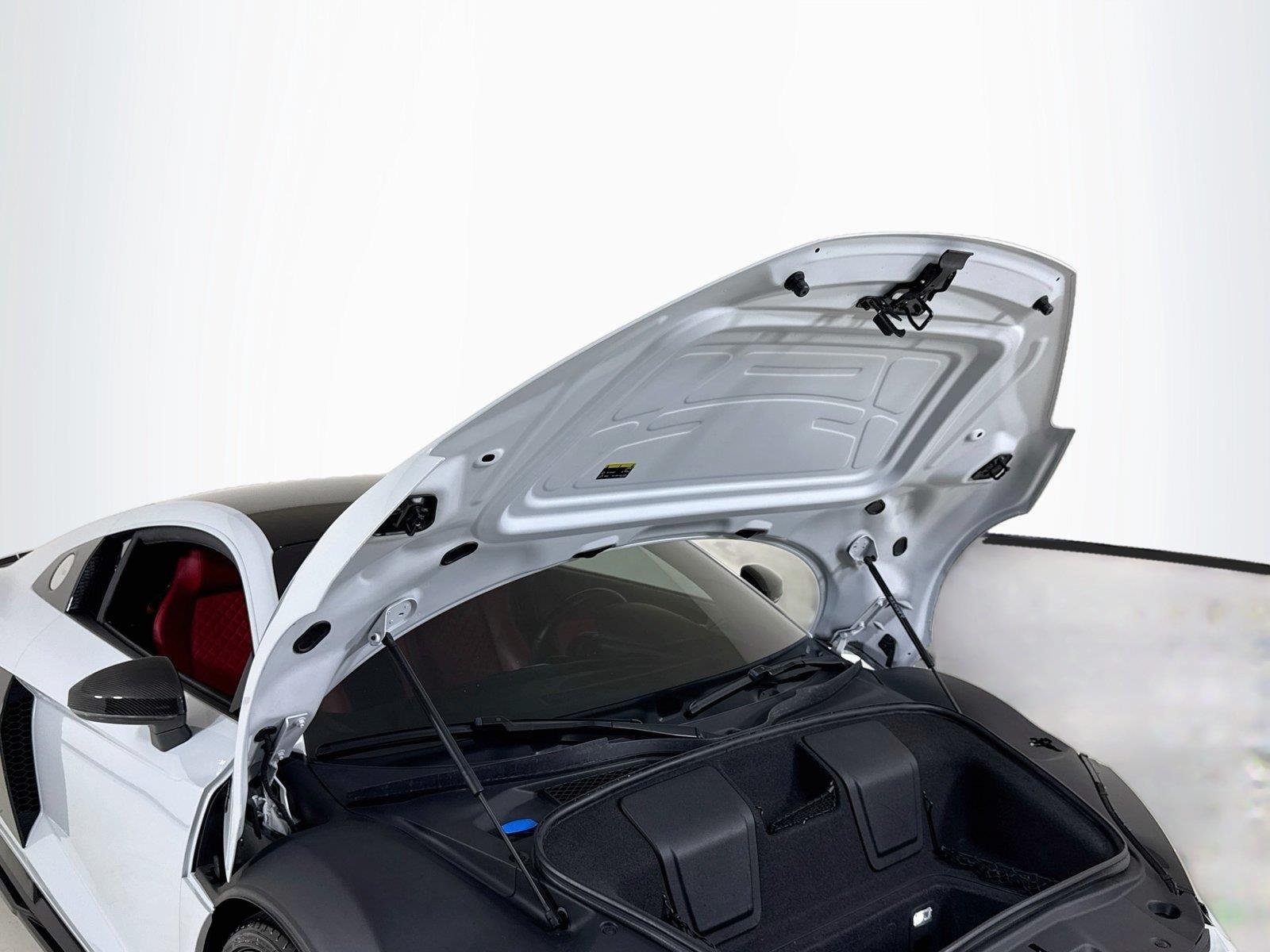 Used 2021 Suzuka Gray Metallic Audi 5.2 V10 | Carbon Ext Pkg | Diamond Stitched Int | Premium Pkg image 26