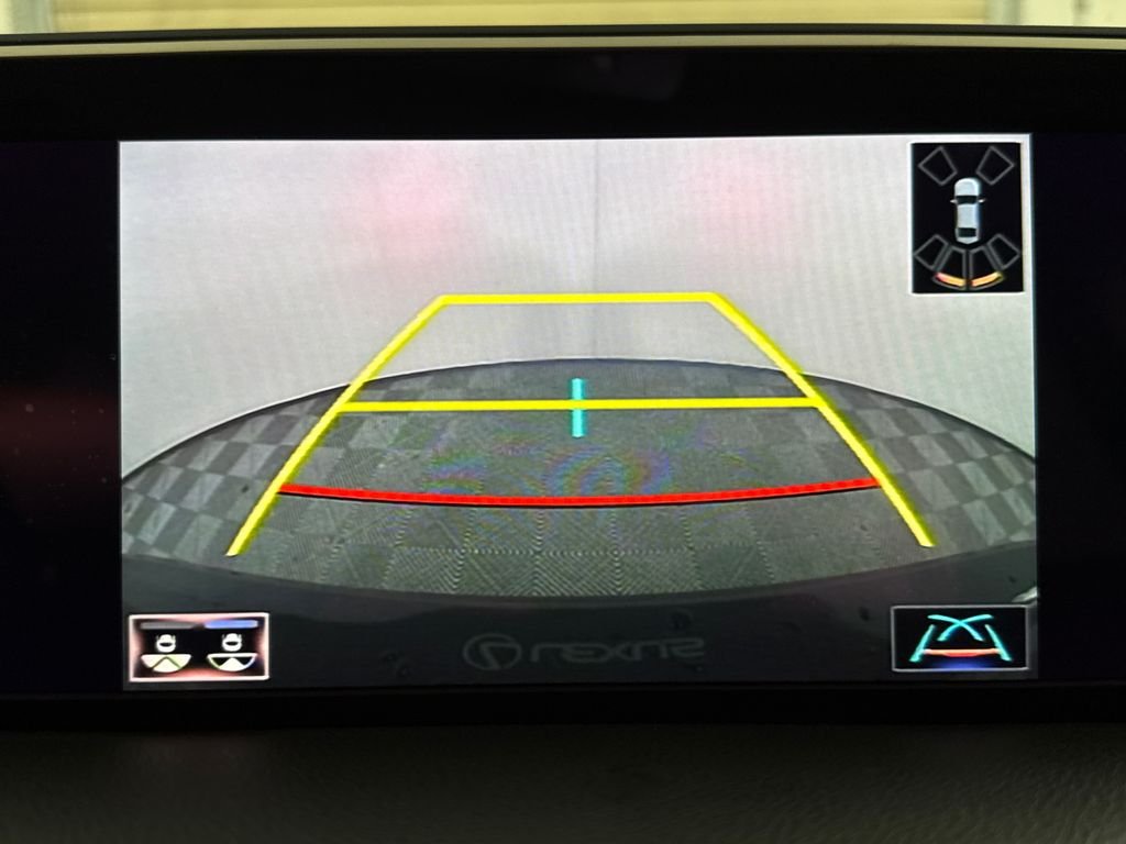Used 2019 Black Lexus 350 image 17