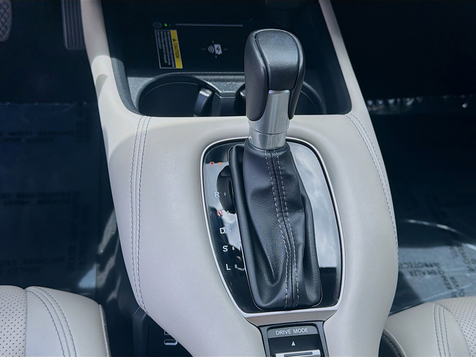 2024 Honda HR-V EX-L - Photo 16
