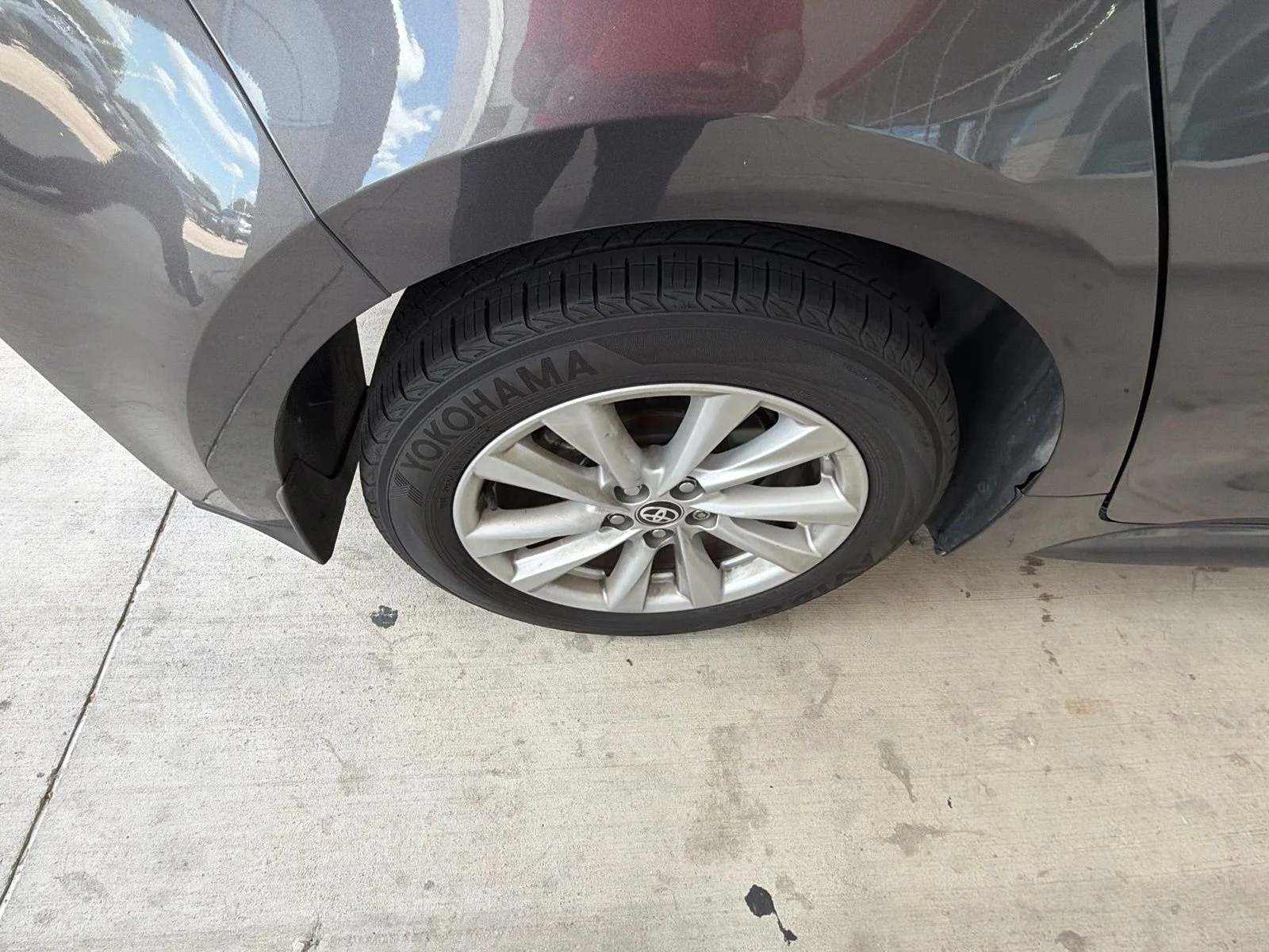 Used 2024 Gray Toyota SE image 10