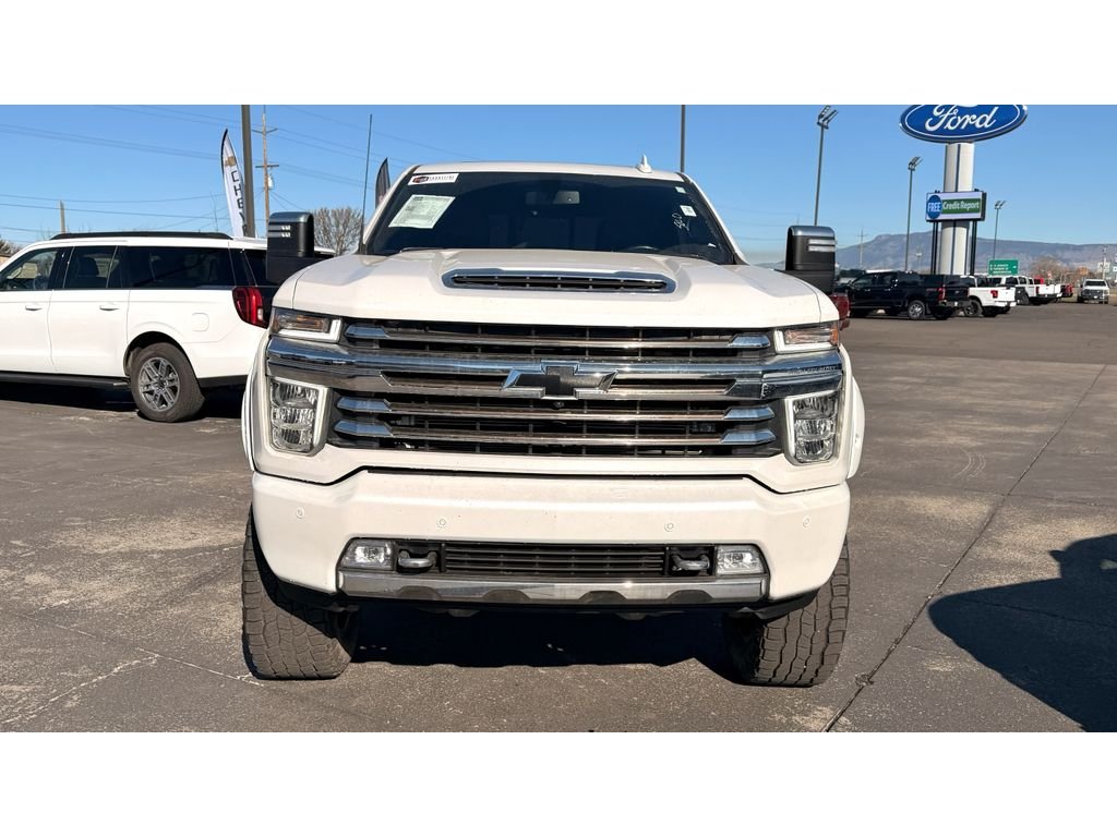 Used 2023 White Chevrolet High Country image 10