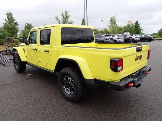 New 2023 High Velocity Clearcoat Jeep Mojave image 4