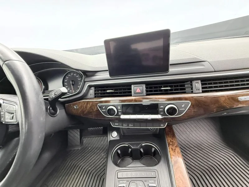 2019 Audi A4 Premium - Photo 18