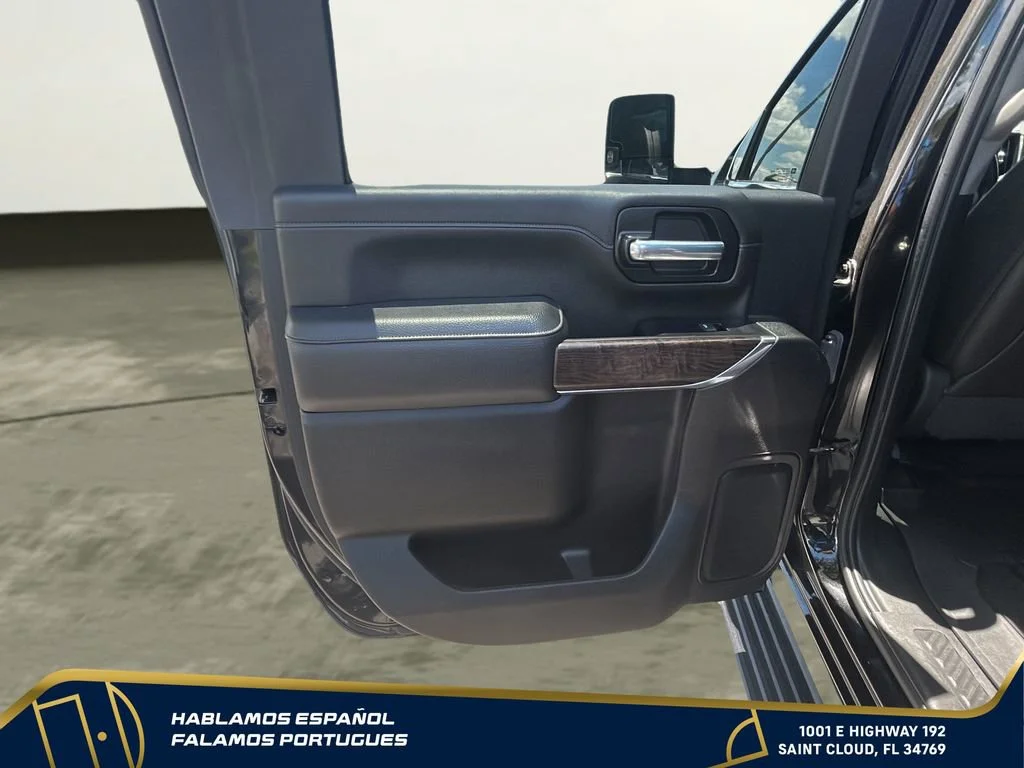 Used 2023 Ebony Twilight Metallic GMC Denali image 20
