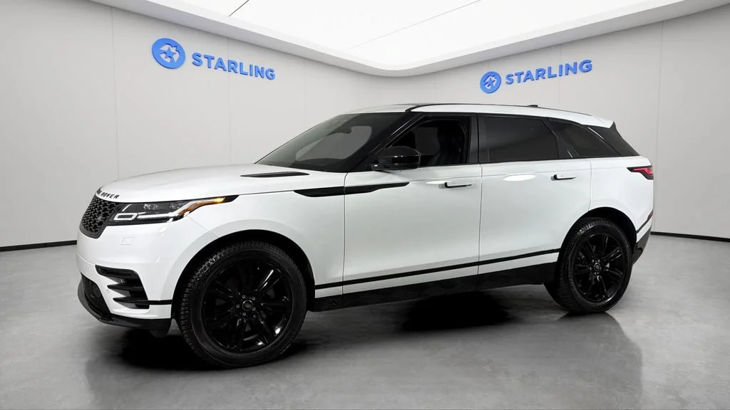 Used 2023 White Land Rover R-Dynamic S image 6
