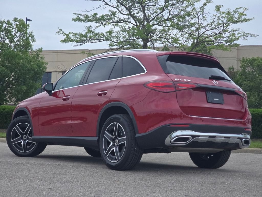 Certified Used 2026 MANUFAKTUR Patagonia Red Mercedes-Benz GLC 300 image 16