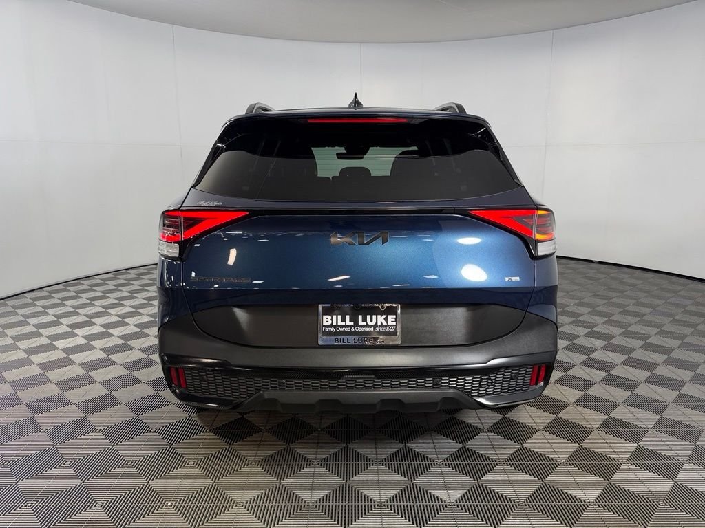 Used 2025 Blue Kia X-Line Prestige image 8