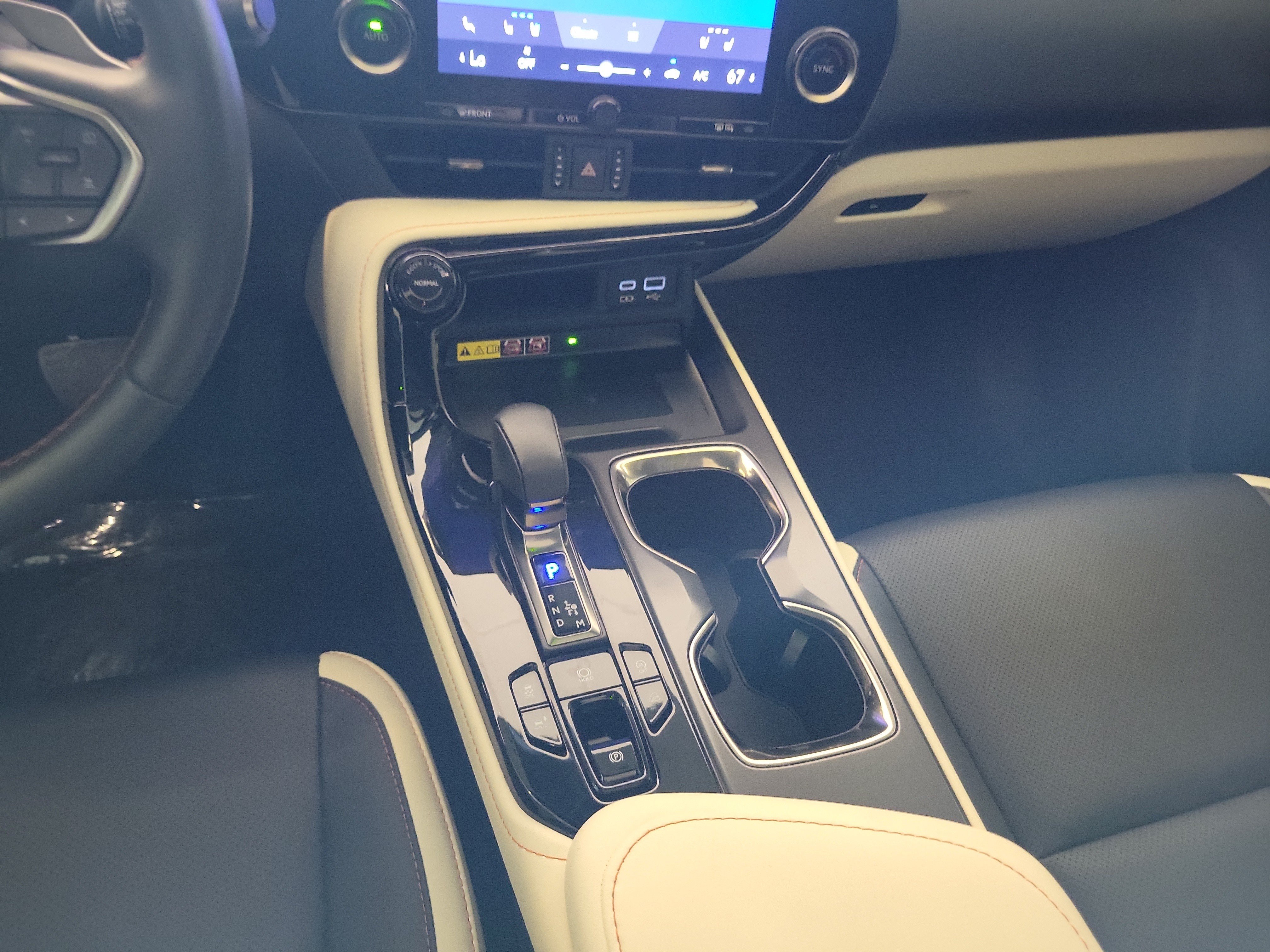 Certified Used 2024 EMINENT WHITE PEARL Lexus NX 350 Premium image 21