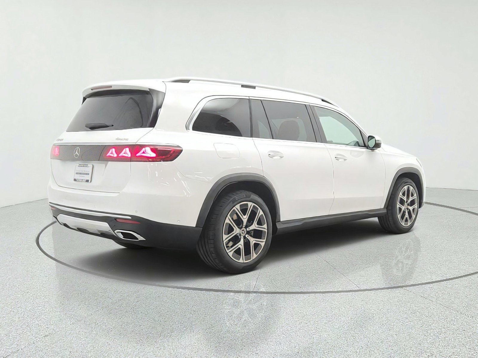 New 2027 Polar White Mercedes-Benz GLS 450 4MATIC® SUV image 26