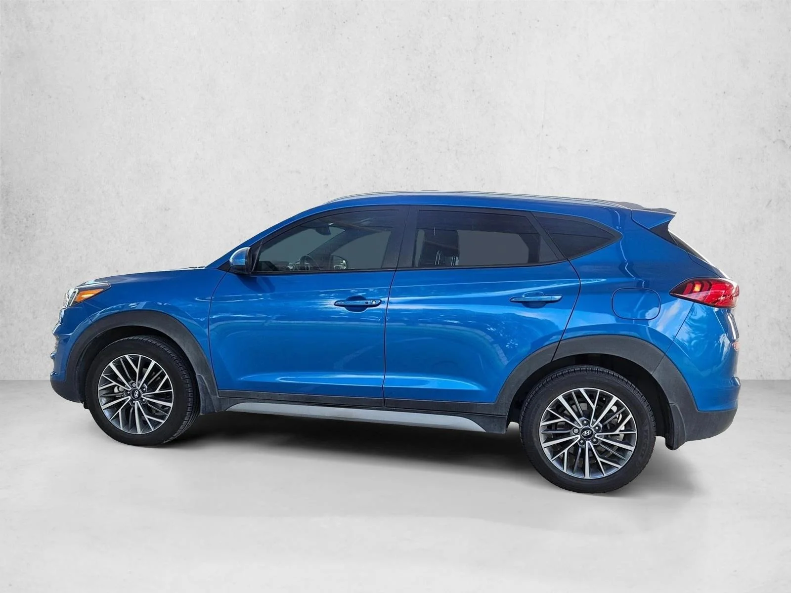 Used 2021 Aqua Blue Hyundai SEL image 8