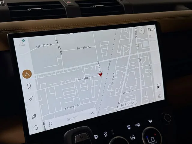 New 2026 Fuji White Land Rover S image 16