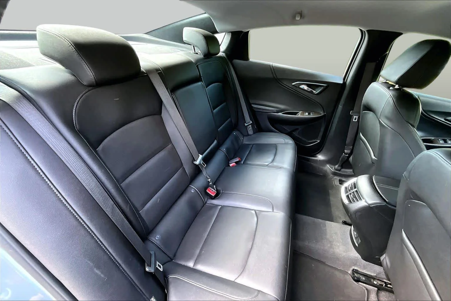 Certified Used 2024 Sterling Gray Metallic Chevrolet LT image 20