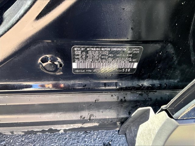 Used 2024 Black Mitsubishi SE image 33