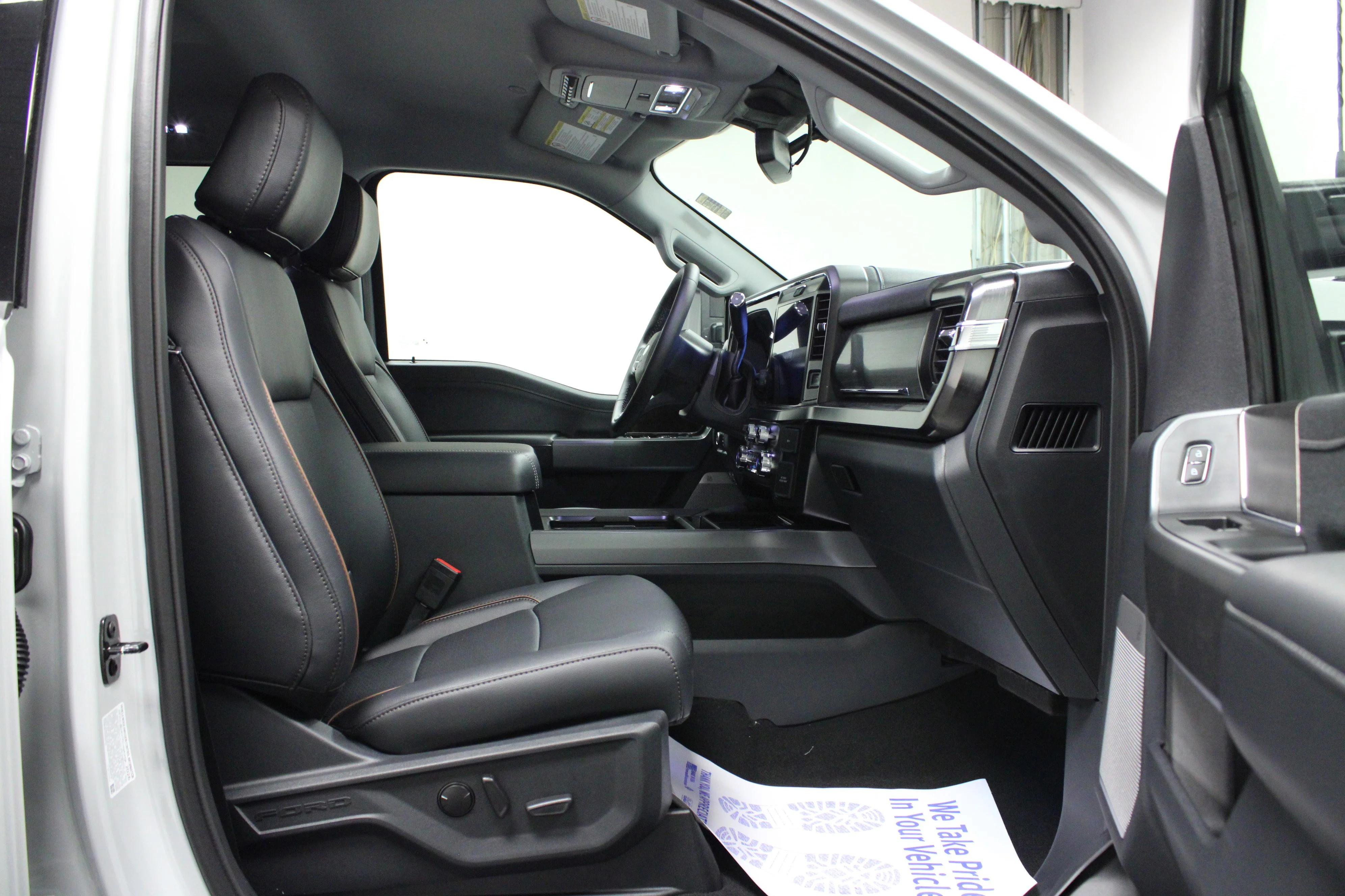 New 2026 Avalanche Ford F-350® Lariat® image 16