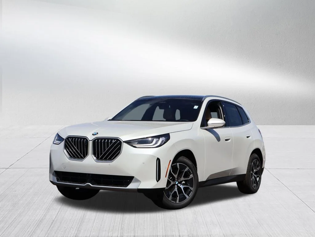 2026 BMW X3 30 XDRIVE's photo
