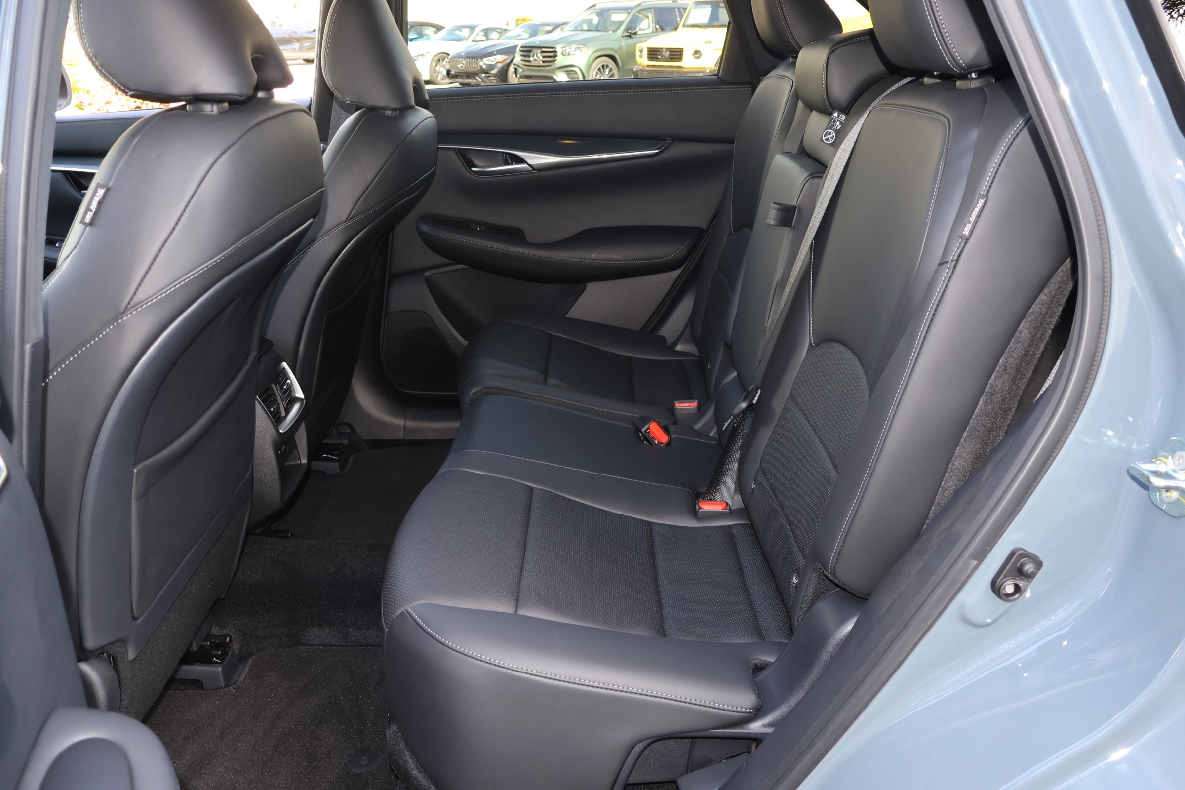 2025 INFINITI QX50 Sport - Photo 17