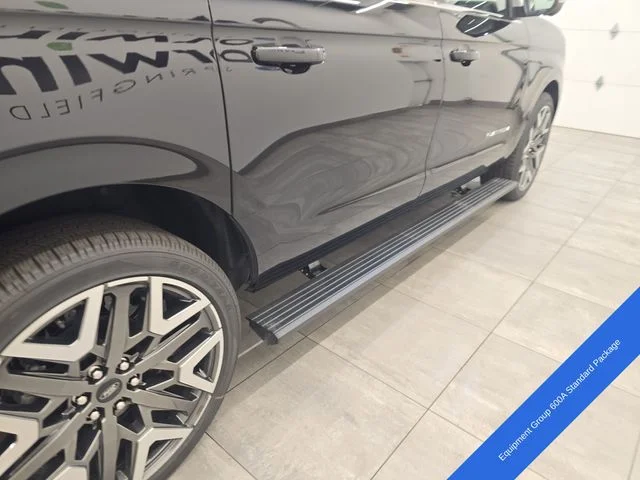 New 2026 Agate Black Metallic Ford MAX Platinum® image 18