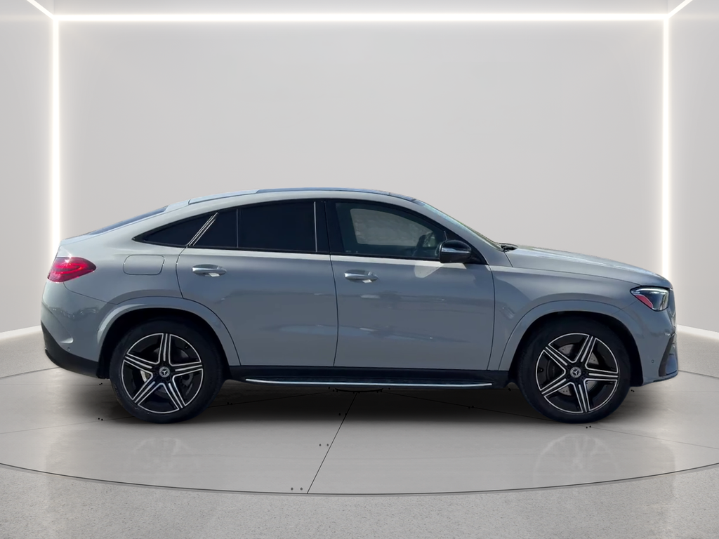 Used 2025  Mercedes-Benz GLE 450 image 4