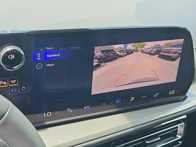New 2026 Summit White Chevrolet LT image 28