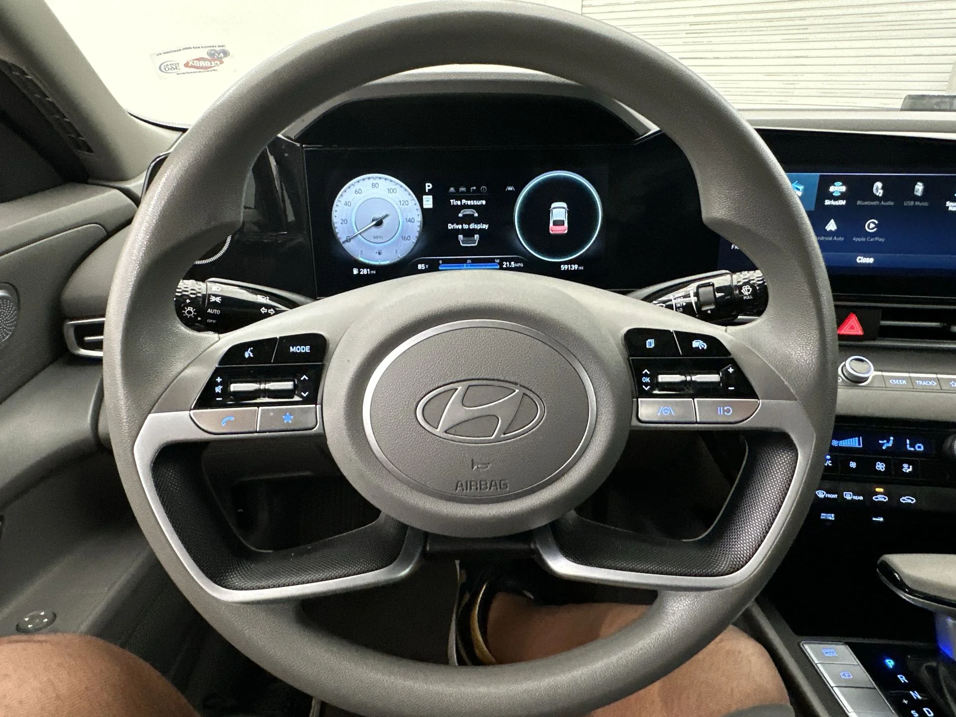 Used 2024 Blue Hyundai SEL image 28