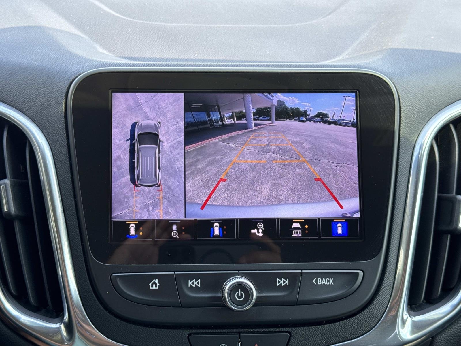 Used 2022 Silver Chevrolet LT image 25
