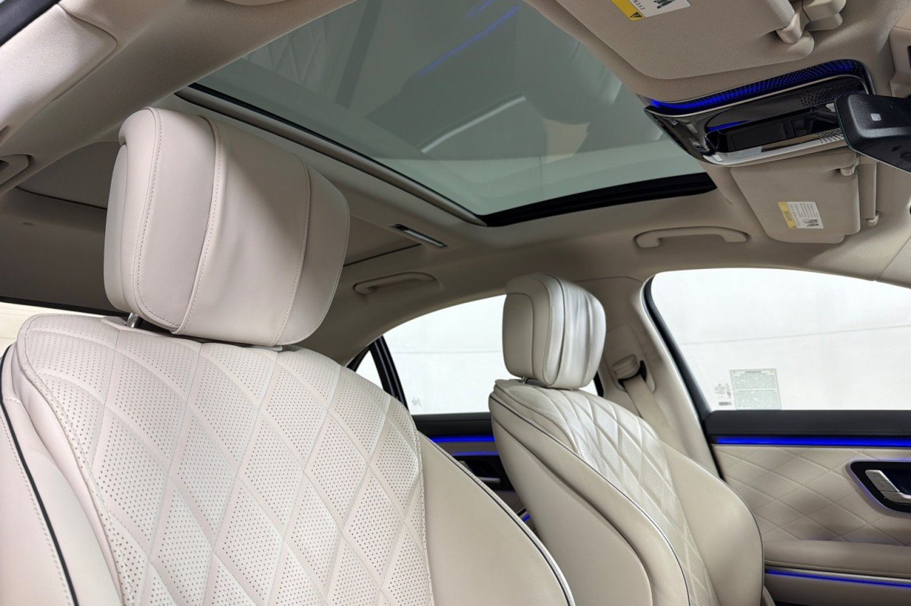 Certified Used 2024 Cirrus Silver Metallic Mercedes-Benz S 580 image 15