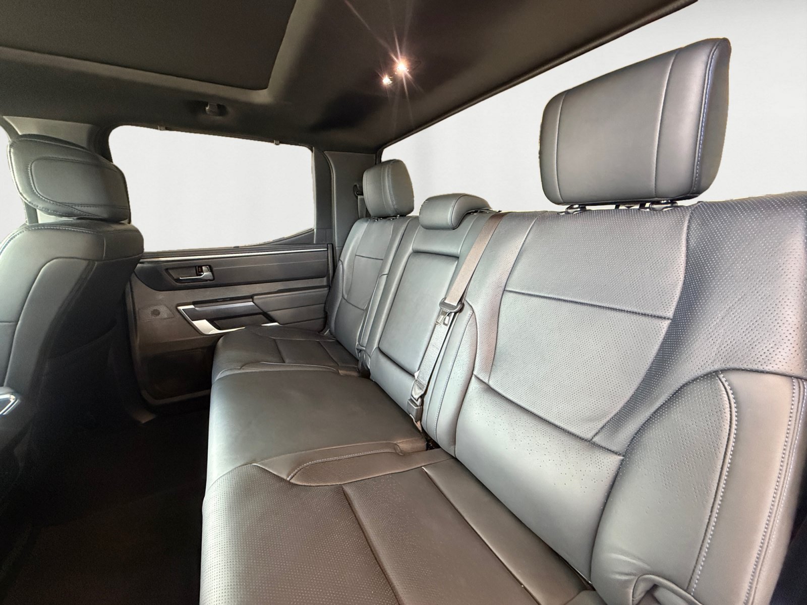 Used 2025 Blueprint Toyota Platinum Hybrid image 13