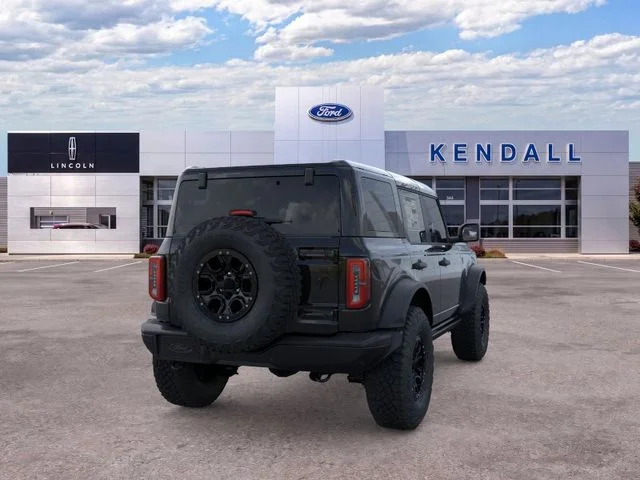 New 2026 Shadow Black Ford Badlands image 8