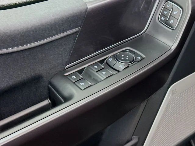 New 2026 Agate Black Metallic Ford Lariat® image 18