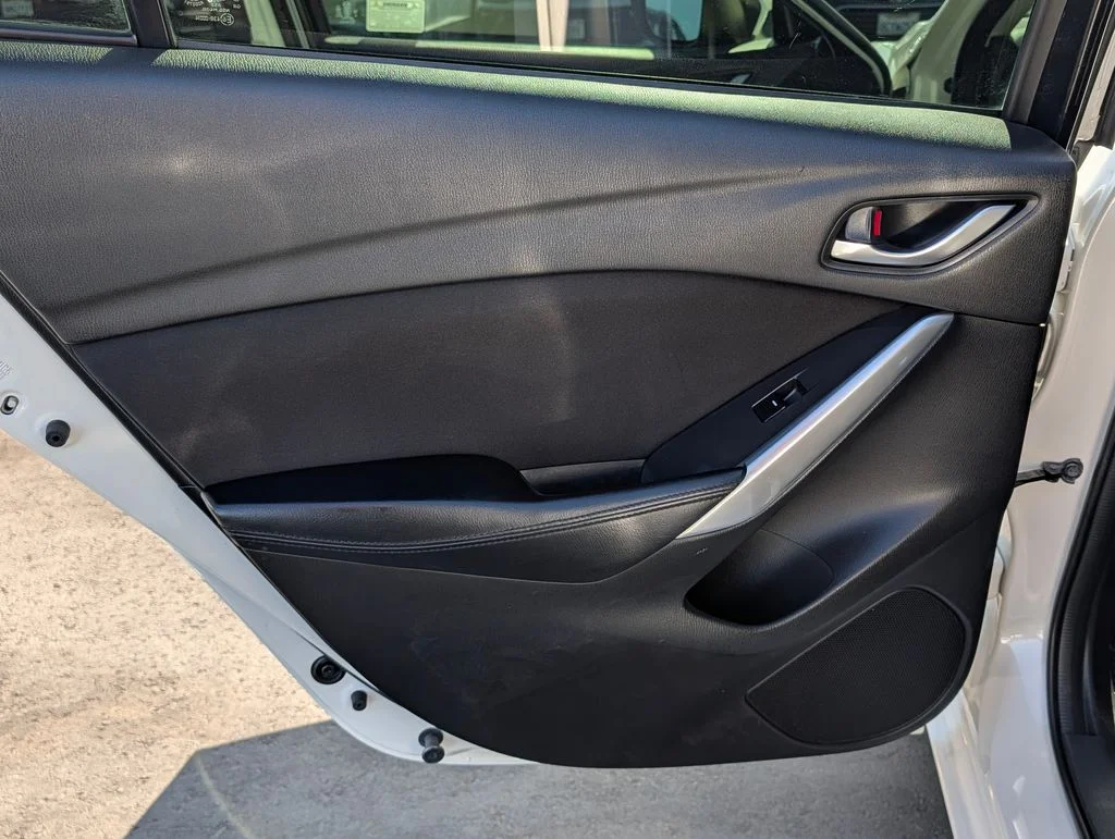 2015 Mazda MAZDA6 i Sport - Photo 13