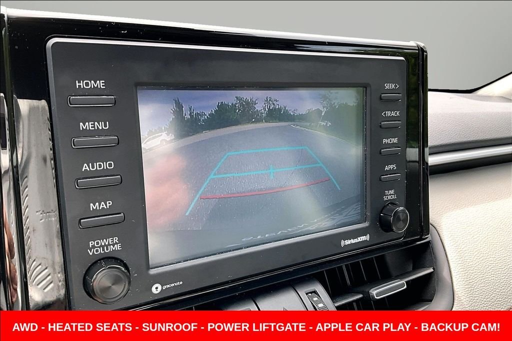 Used 2020 Gray Toyota XLE Premium image 14