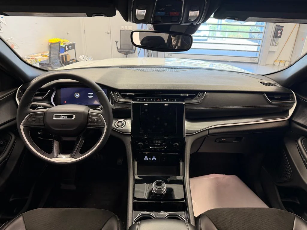 Certified Used 2023 White/off-white Jeep Altitude X image 22