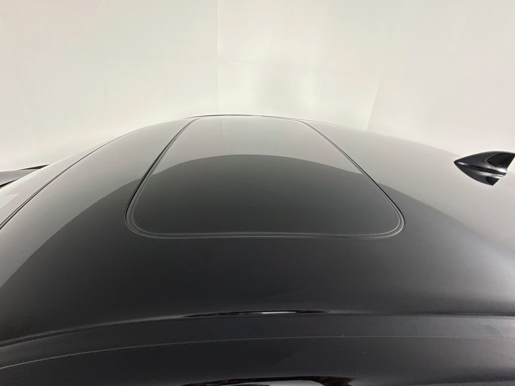 Used 2018 Black Honda EX-T image 22