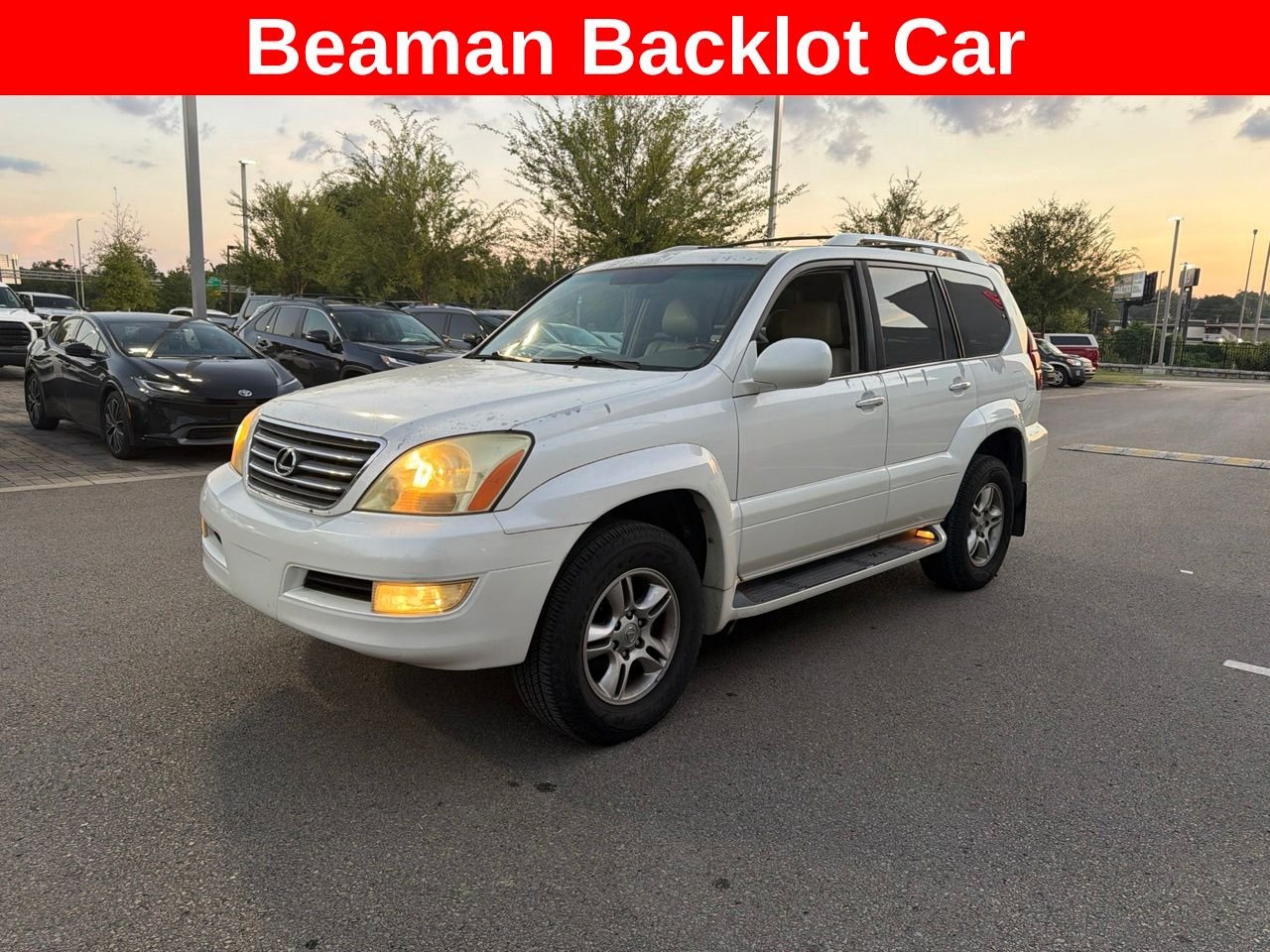 Used 2008 White Lexus 470 image 1