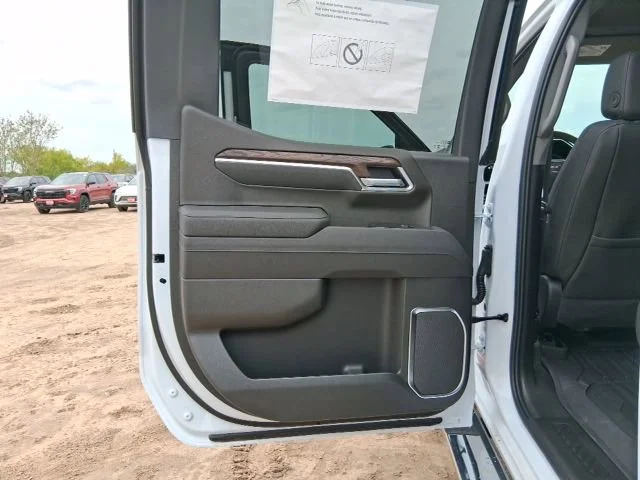 2026 GMC Sierra 1500 SLT - Photo 15
