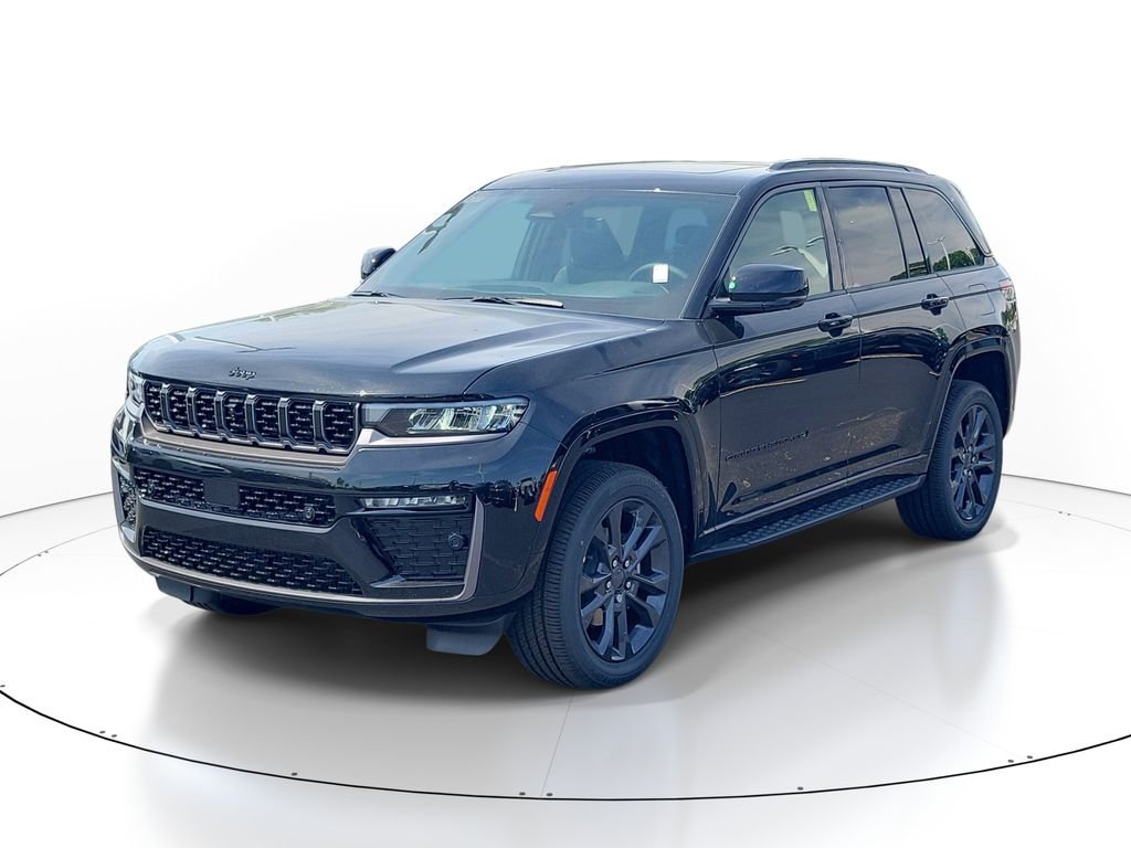 New 2026 Diamond Black Crystal Pearl-Coat Exterior Paint Jeep Limited Reserve image 2