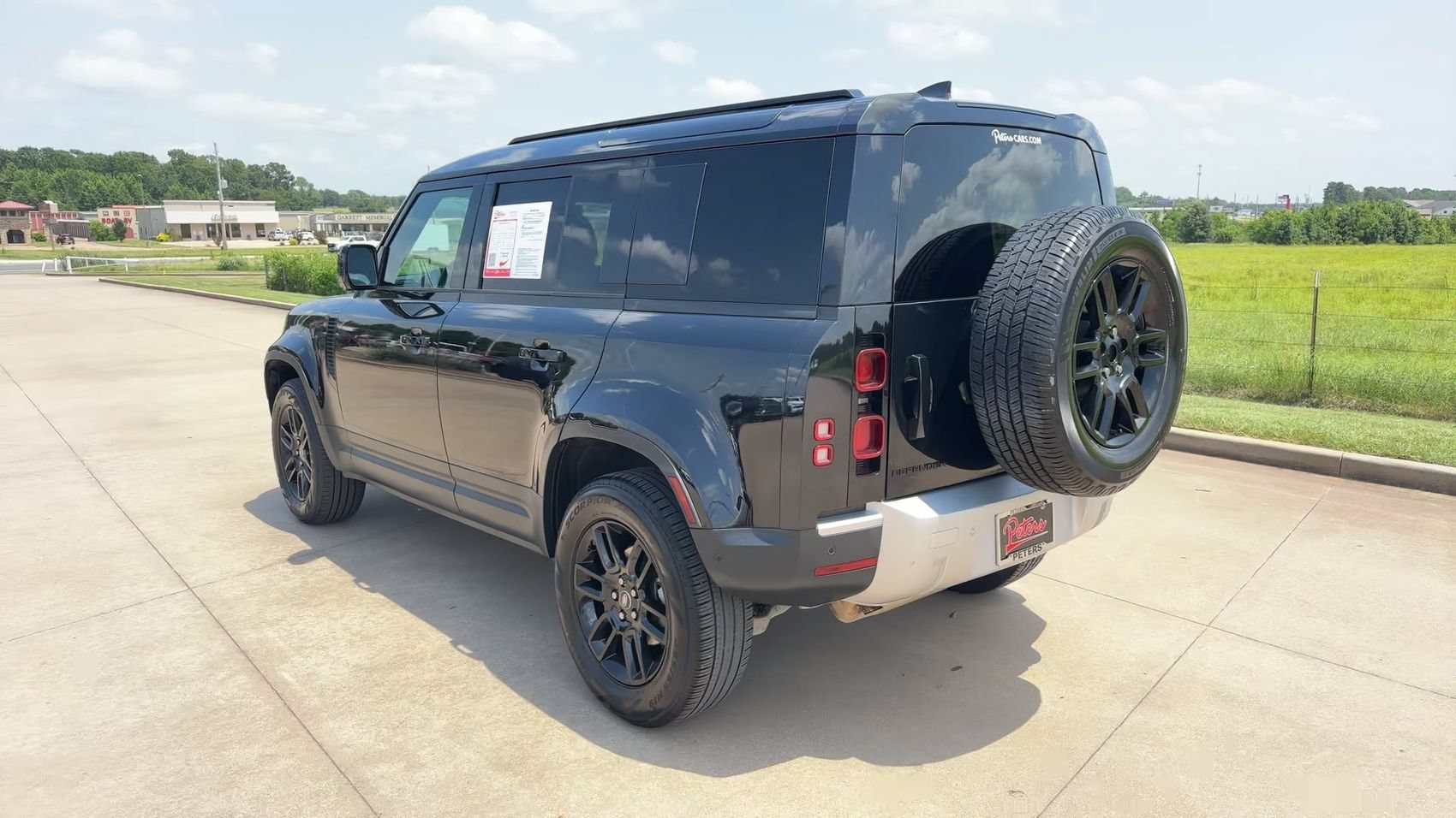 Used 2025 Black Land Rover S image 7