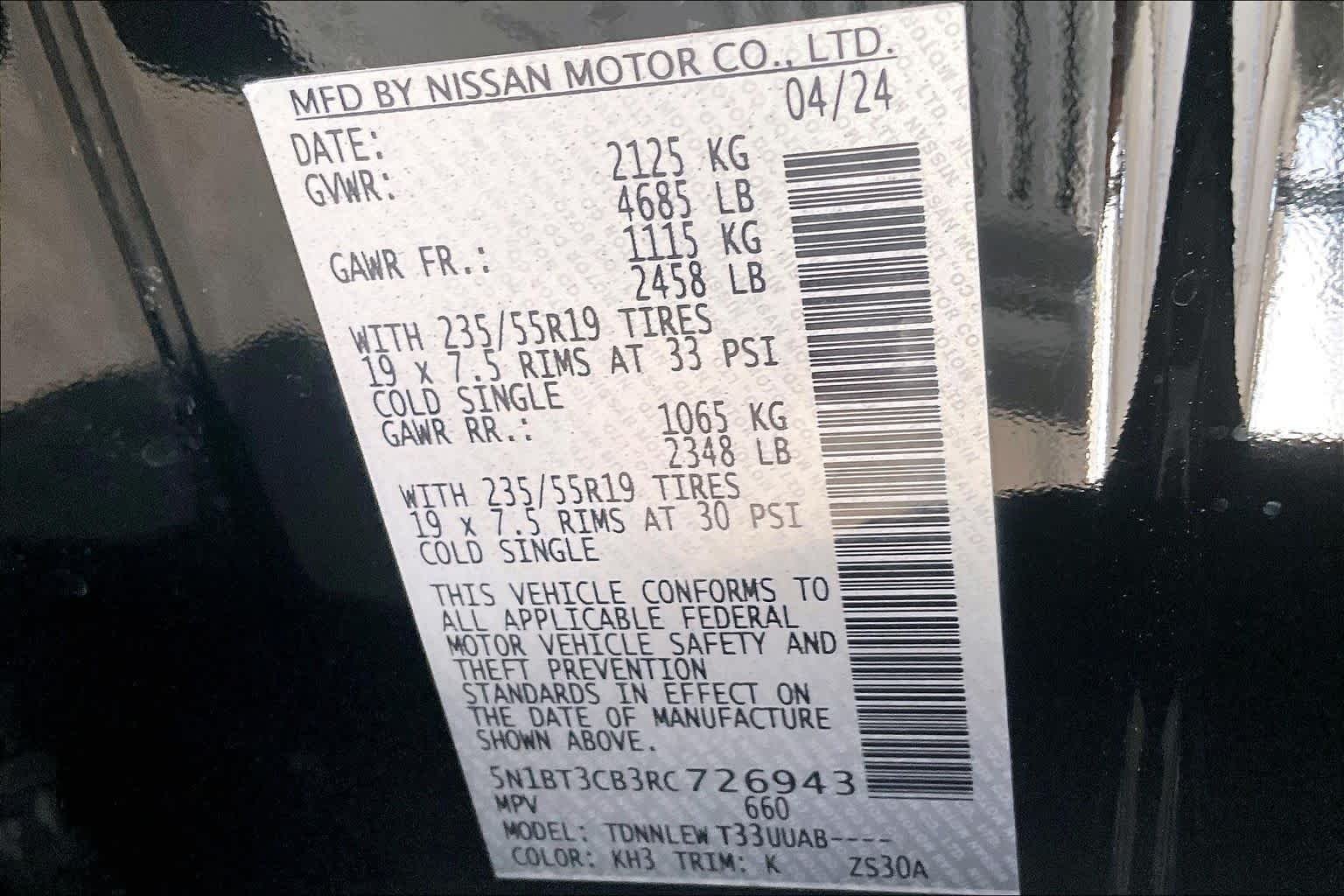 Used 2024 Super Black Nissan SL image 34