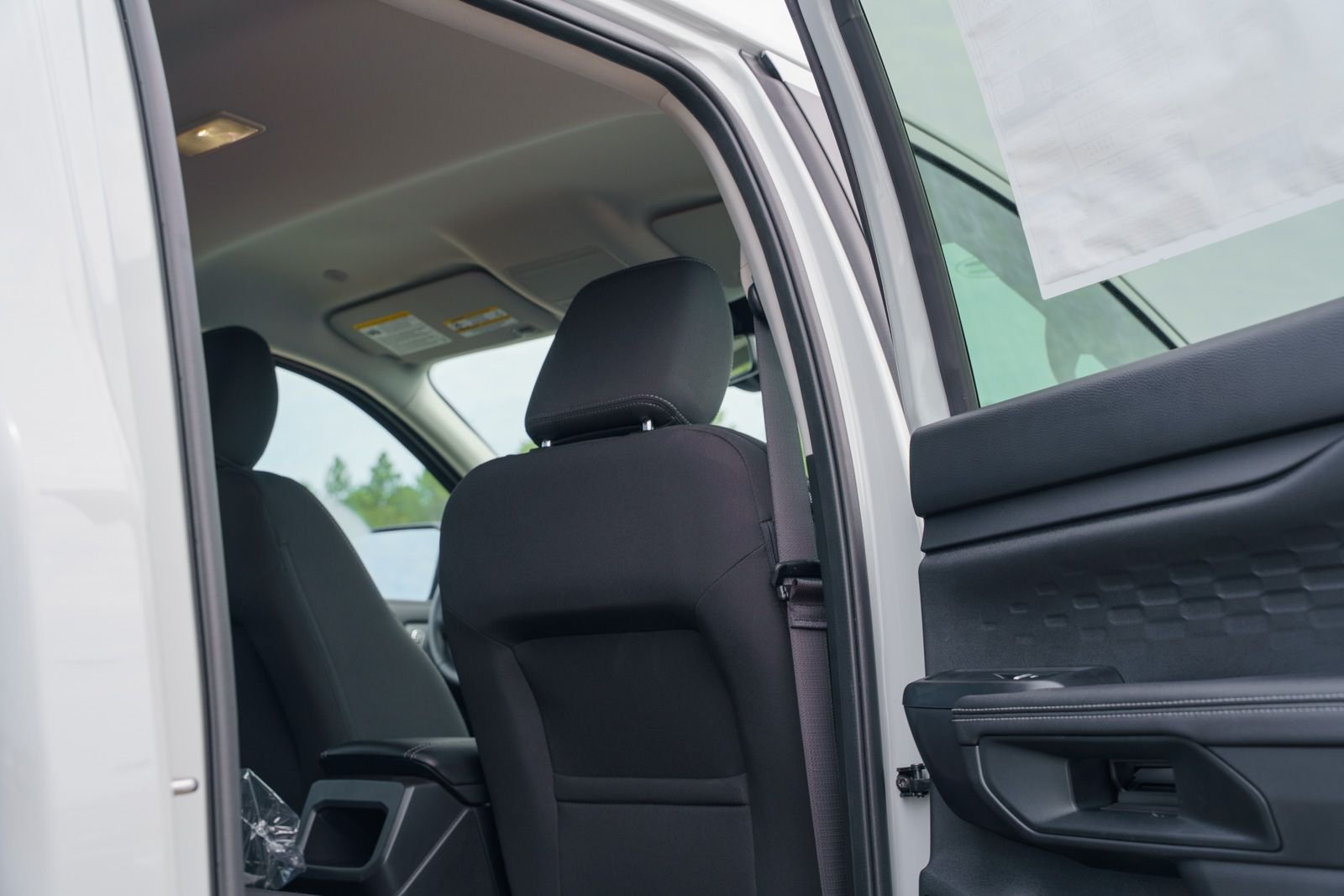 New 2026 Avalanche Ford XLT image 10
