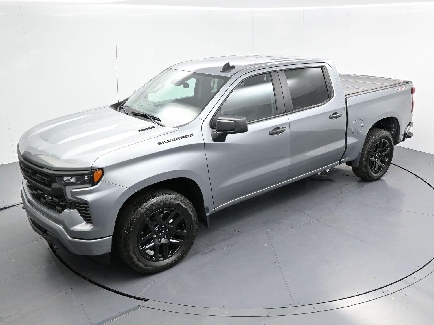 Used 2025 Sterling Gray Metallic Chevrolet Custom image 37