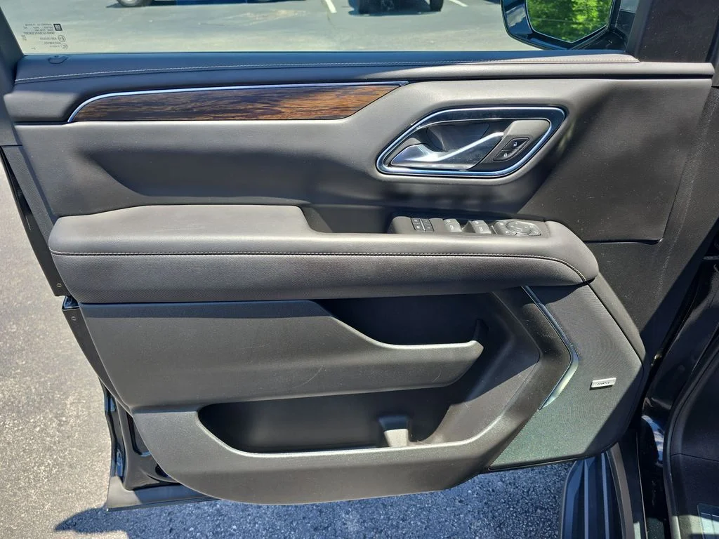 Used 2024 Black Chevrolet Premier image 12