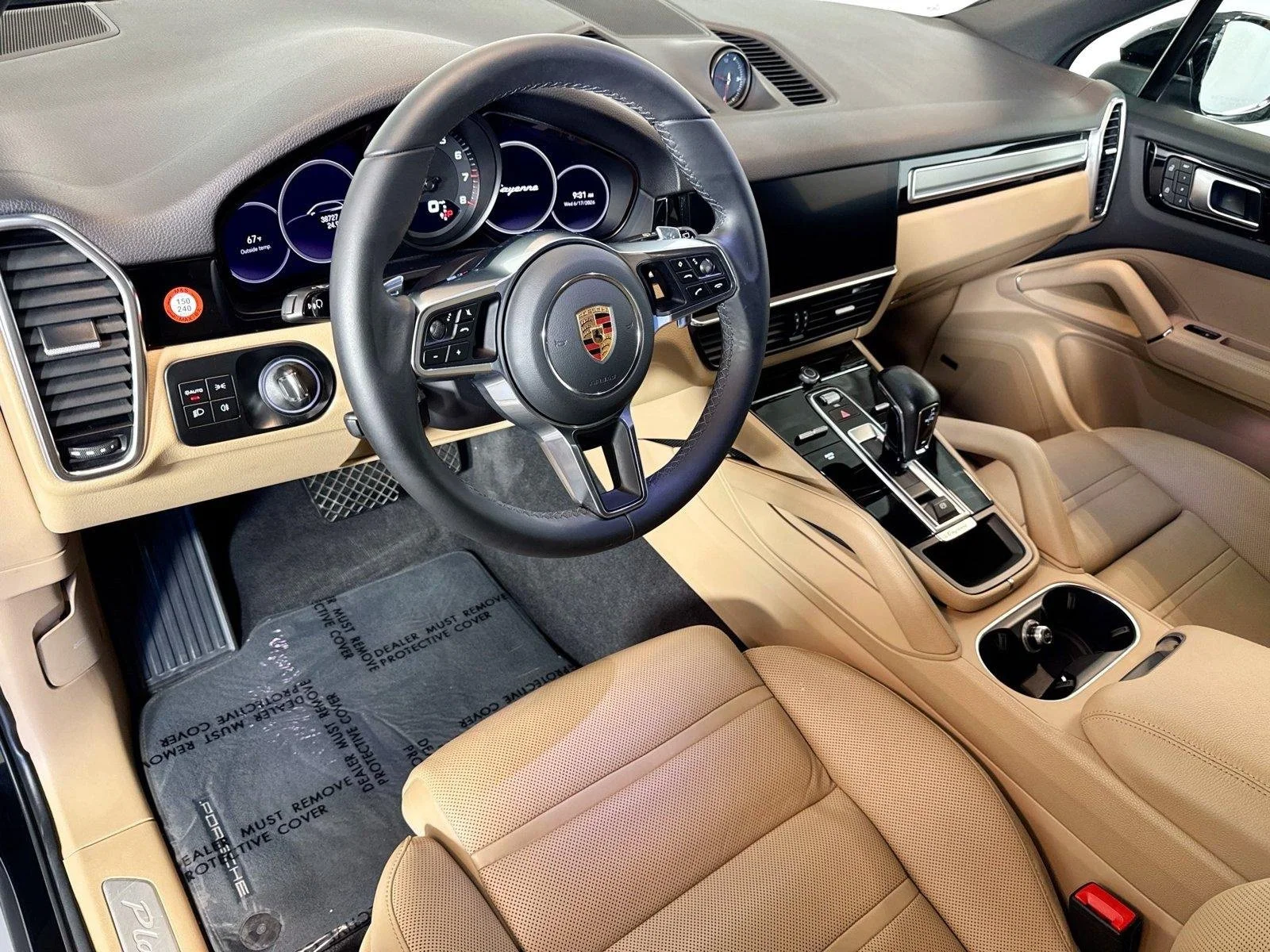 Certified Used 2023 Black Porsche  image 4
