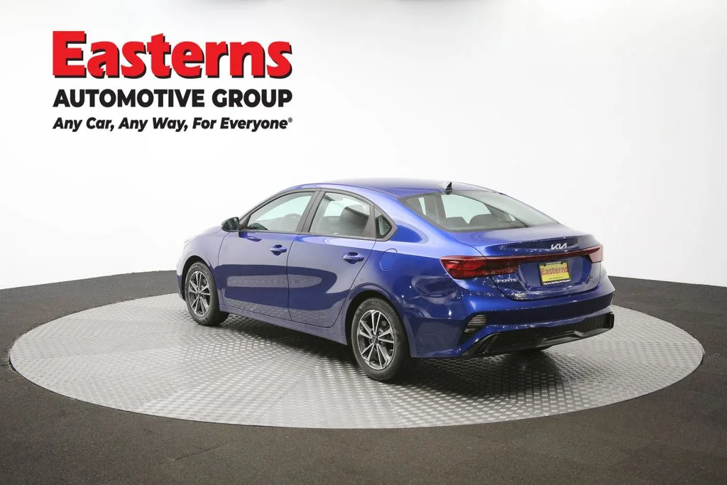 Used 2022 Blue Kia LXS image 63