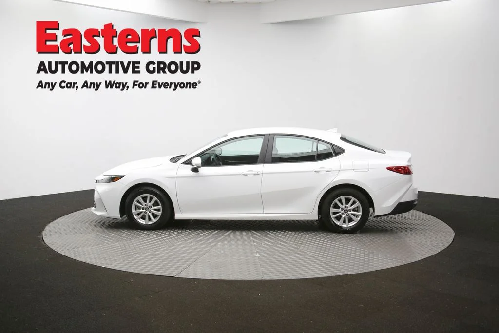 Used 2025 White Toyota LE image 57