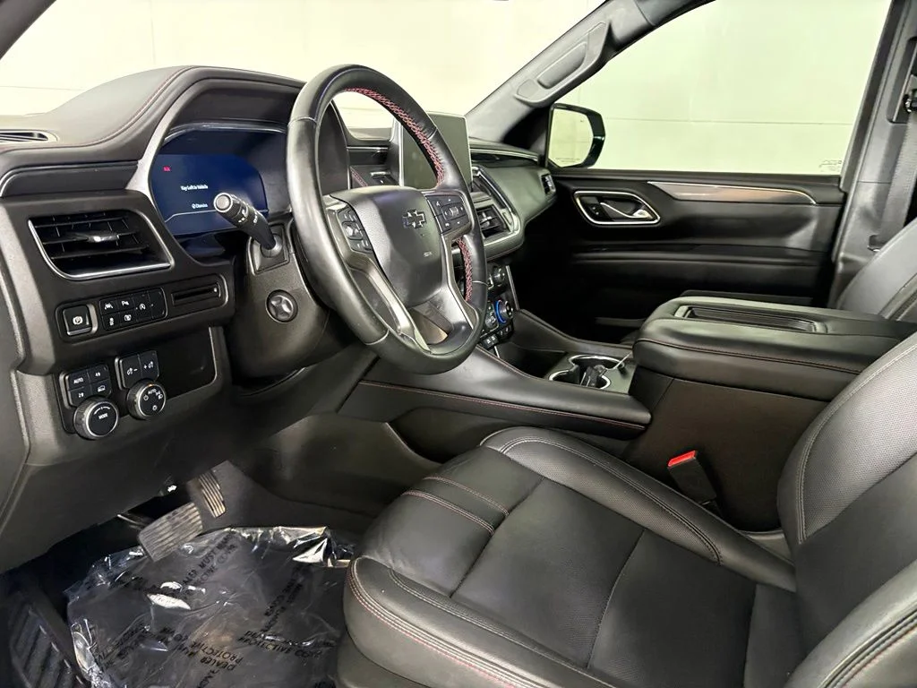 Used 2024 White Chevrolet RST image 27