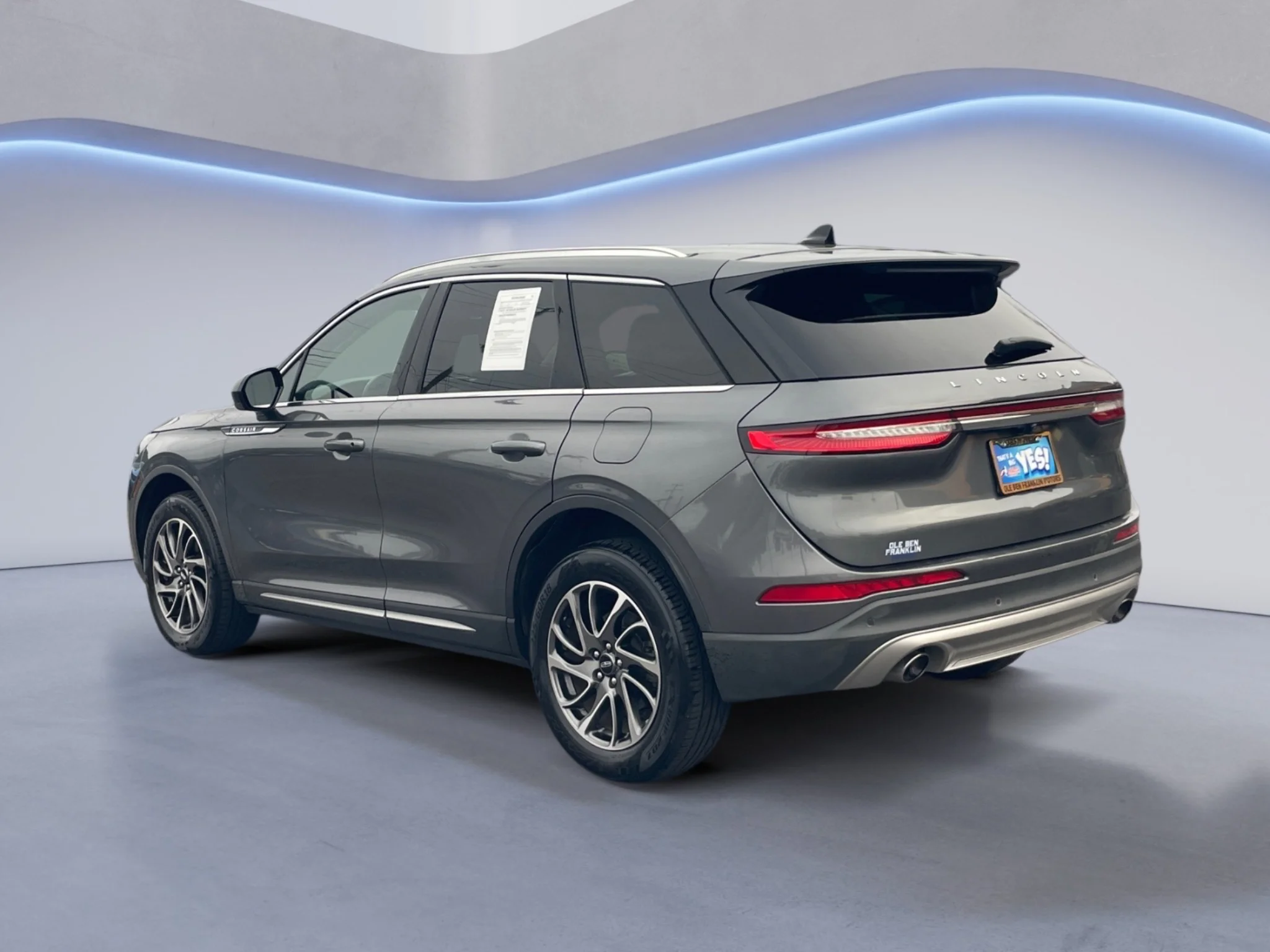 Used 2022 Asher Gray Metallic Clearcoat Lincoln Standard image 5